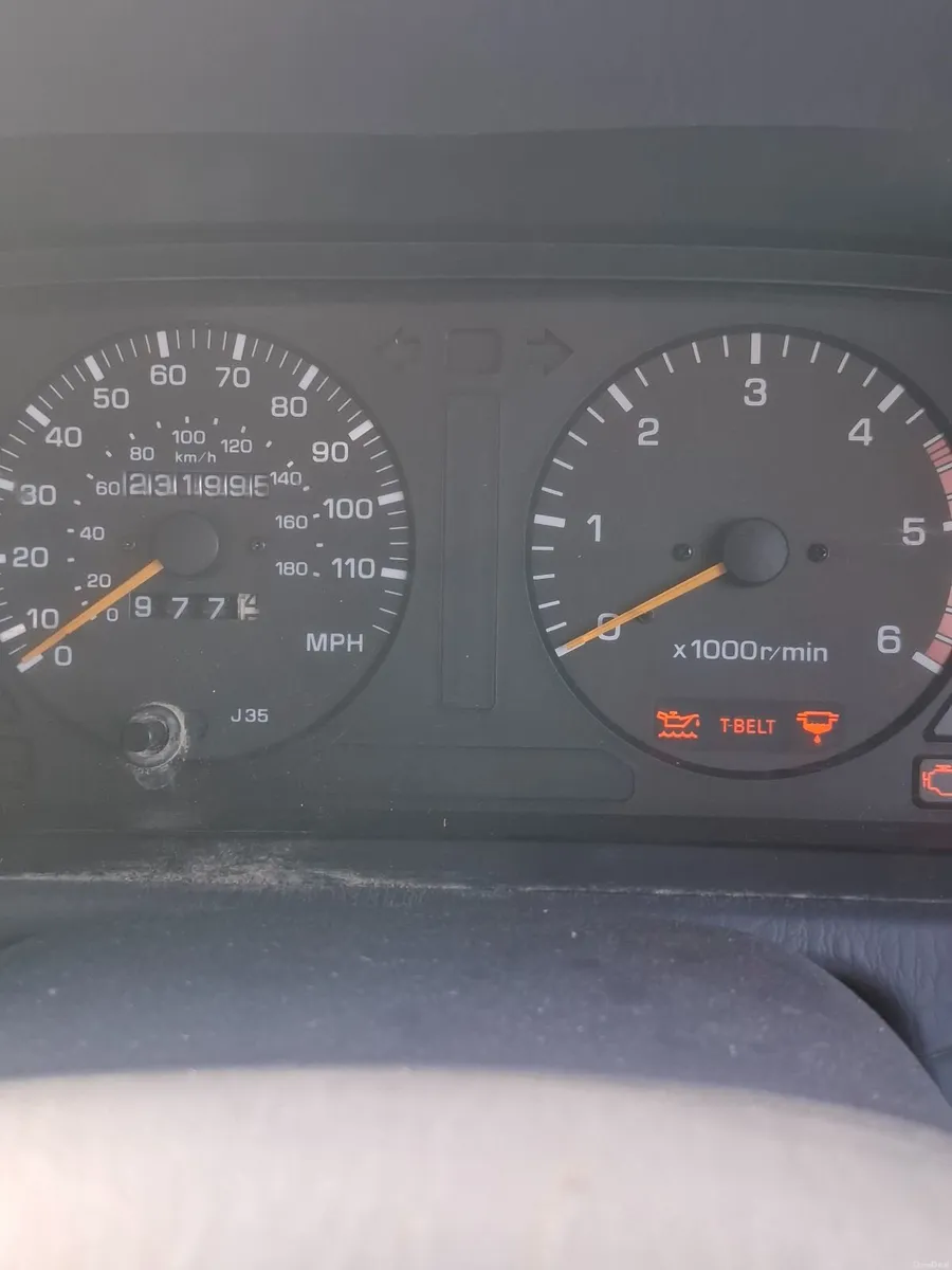 Toyota Land Cruiser 1999 - Image 3