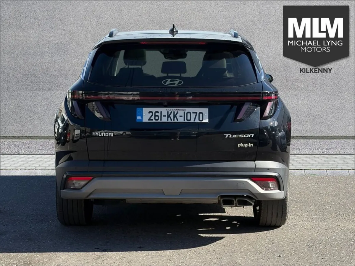 Hyundai Tucson Platinum Phev Auto 2WD 5DR AUT - Image 6