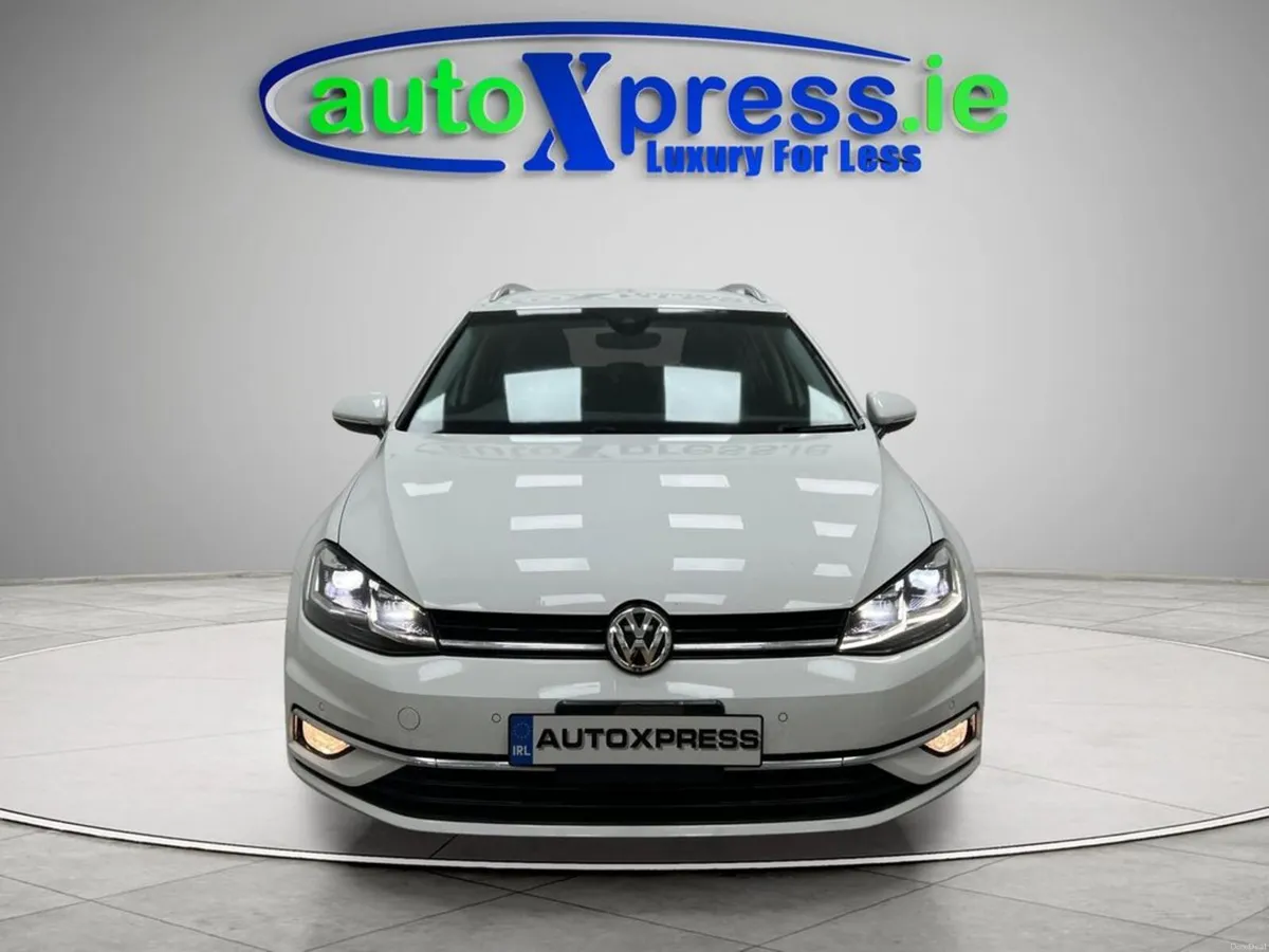 Volkswagen Golf TDI COMFORTLINE MEISTER - Image 3