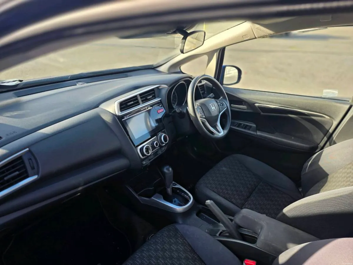 Honda jazz - Image 6