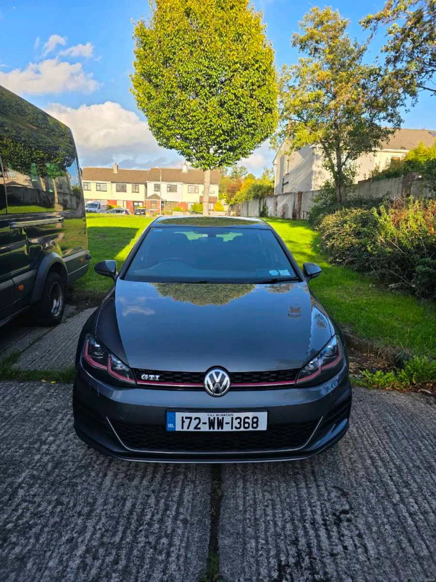 Volkswagen Golf GTI 7.5 DSG - Image 1