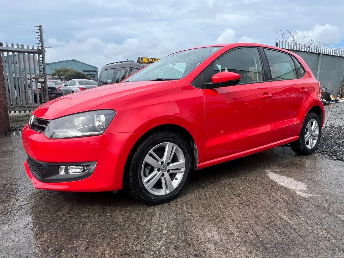 Volkswagen Polo 2013 Automatic/ only 11359 km. - Image 1