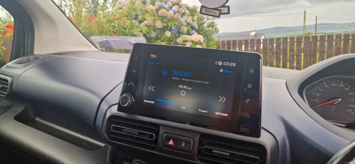 Peugeot Rifter Allure 2019 1.5 Diesel - Image 2