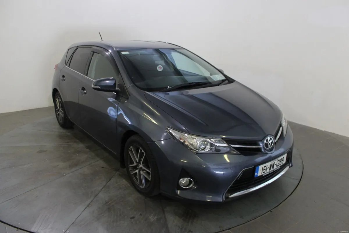 Toyota Auris 1.4 D-4D (90) 5Dr Sol - TENDER 32 - Image 1