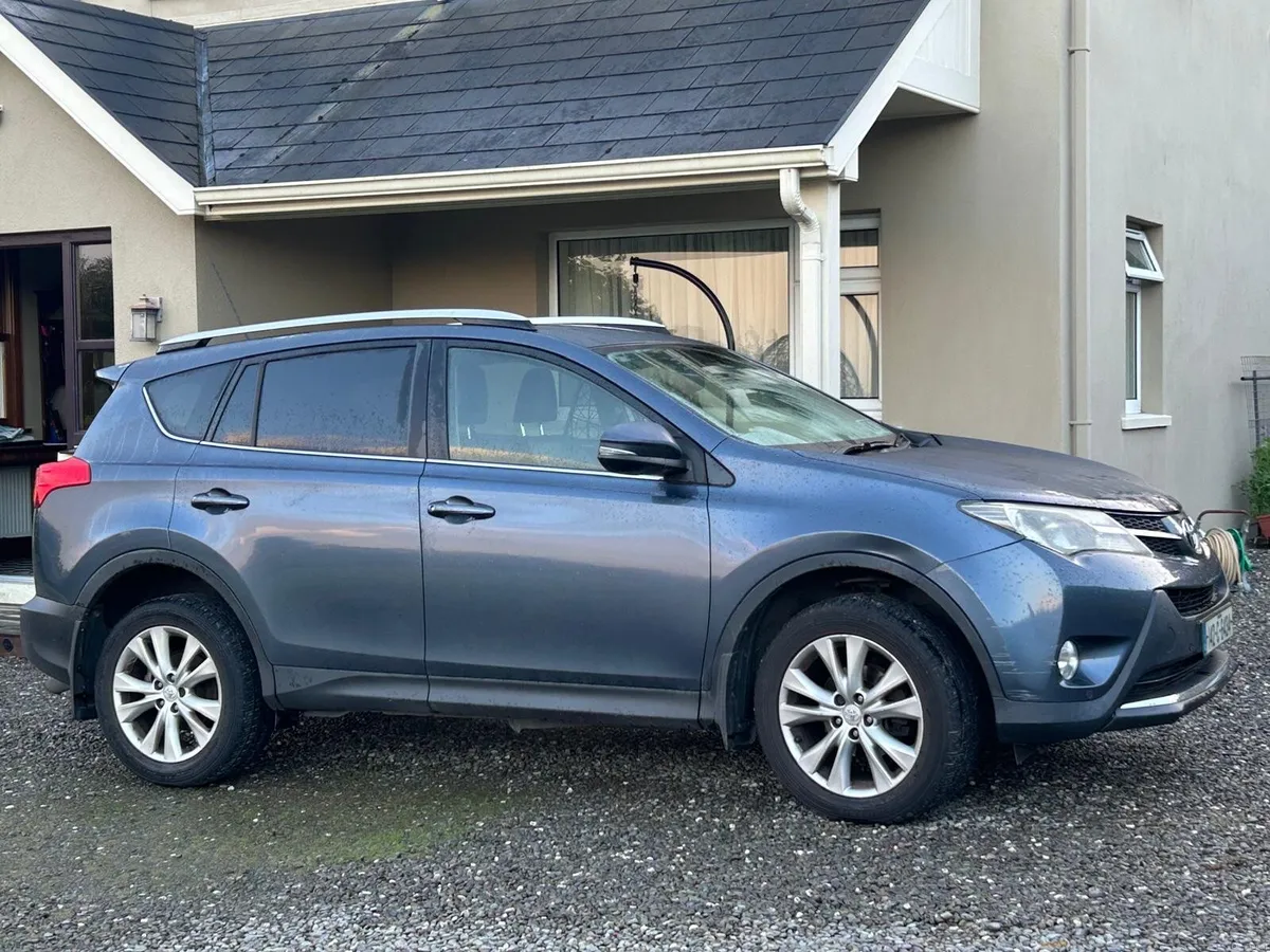 Toyota RAV4 2014 - Image 1