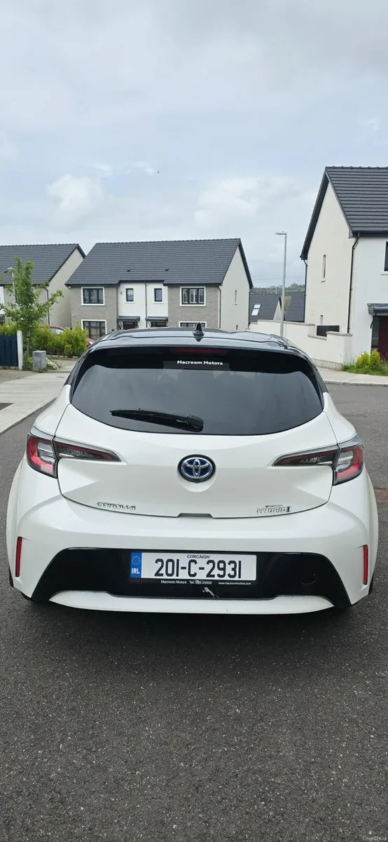 Car - Image 2