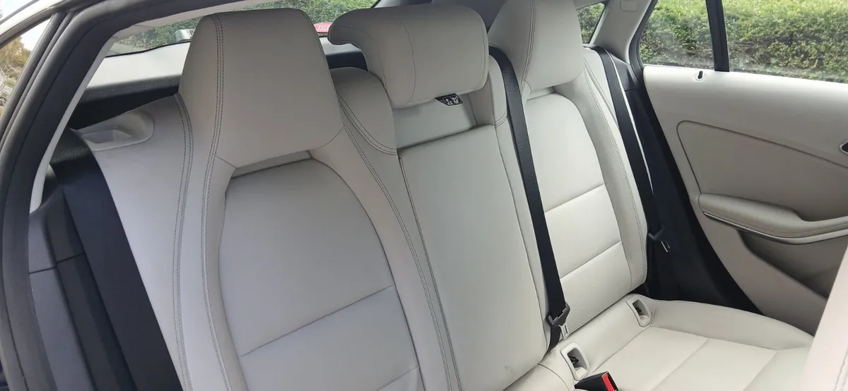 Mercedes-Benz CLA SPORTBACK 2017 1.6 PETROL 5dr - Image 4