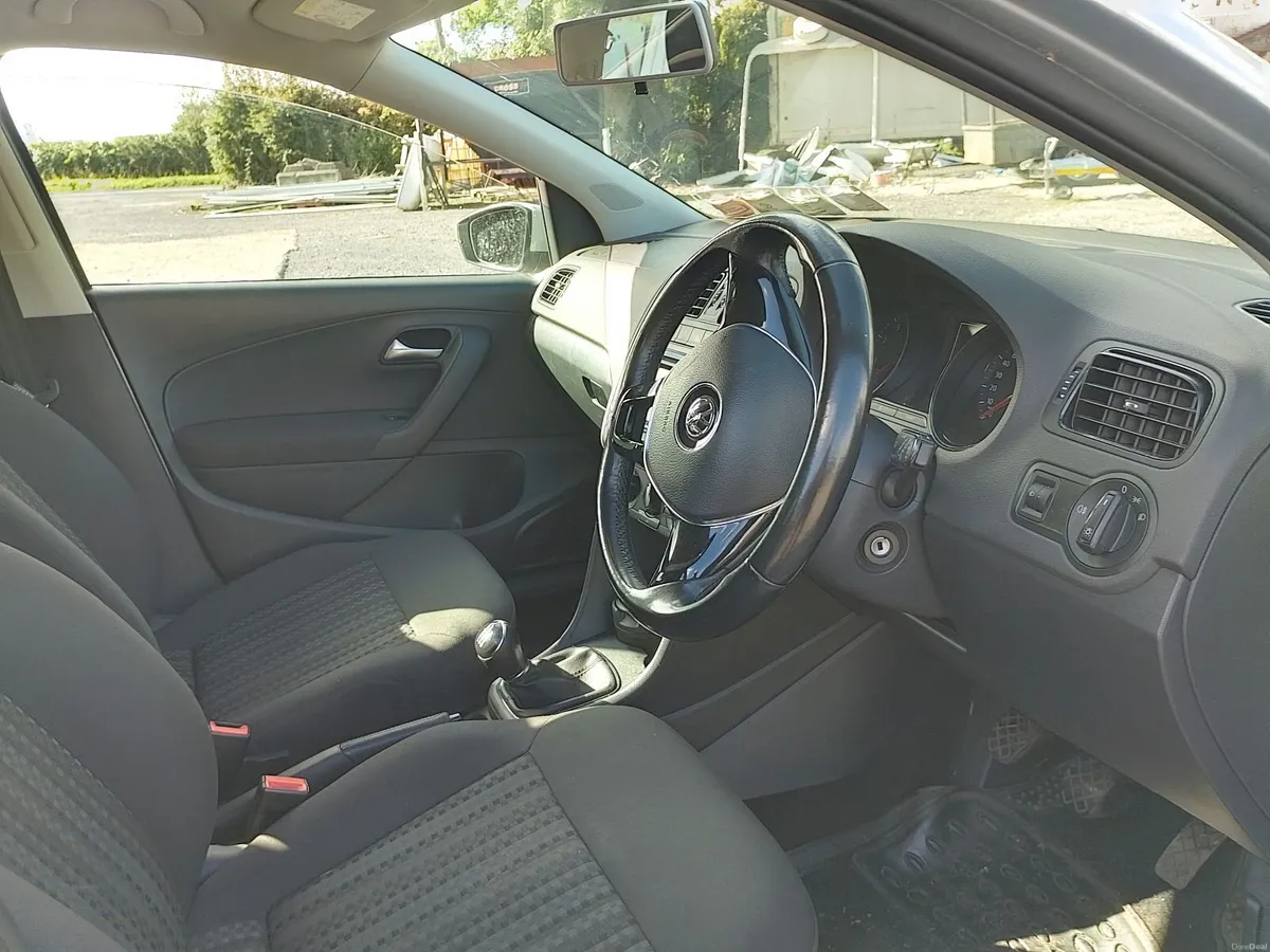 2015 Volkswagen Polo 2015 NCT 10-26 TAX 10-26 - Image 2