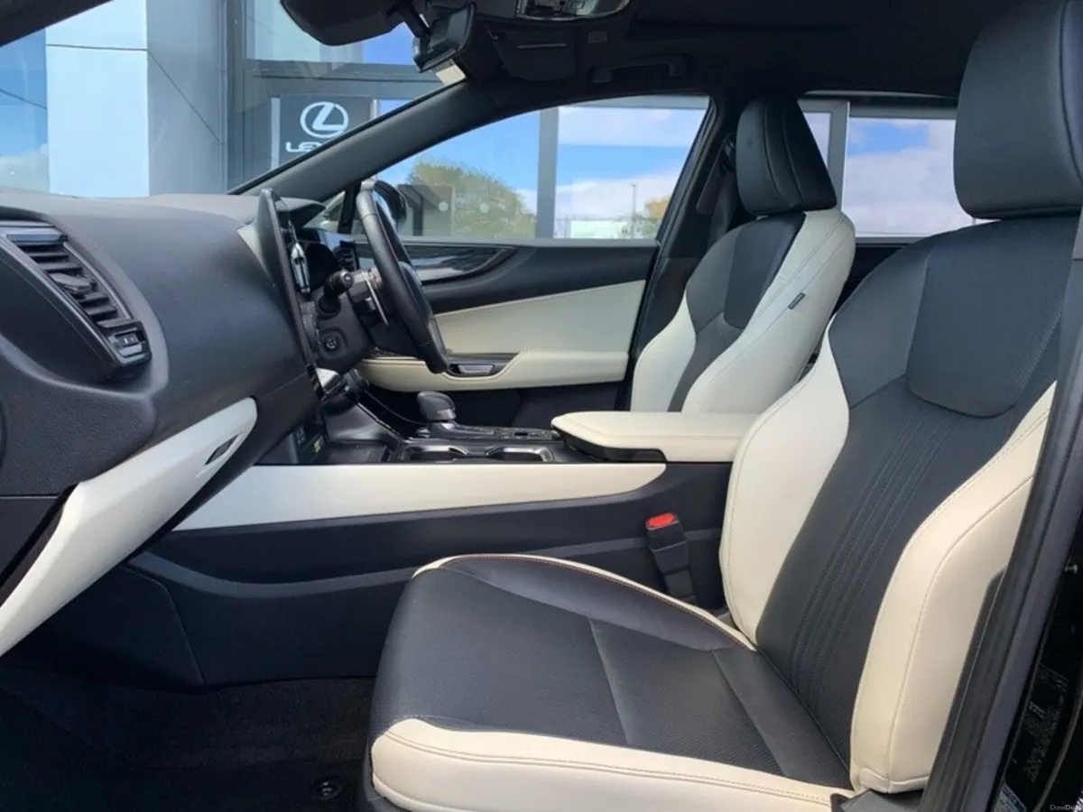 Lexus NX 2.5 - Image 2
