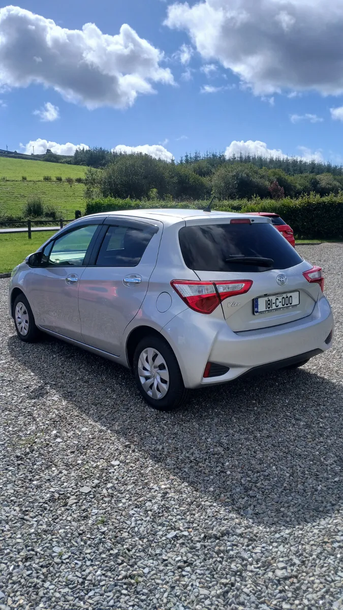 TOYOTA VITZ 1.0 AUTO. - Image 6