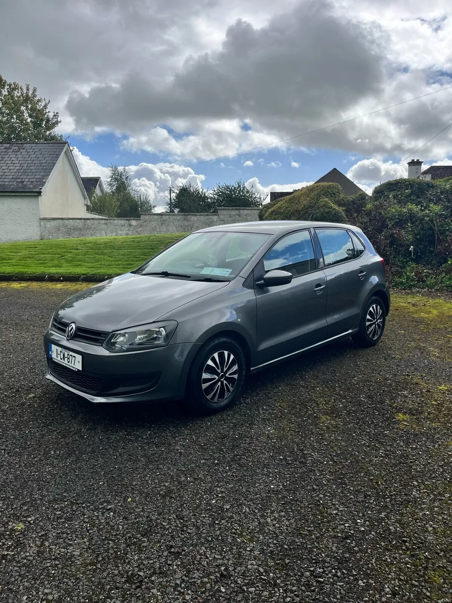 2011 Polo - Image 4