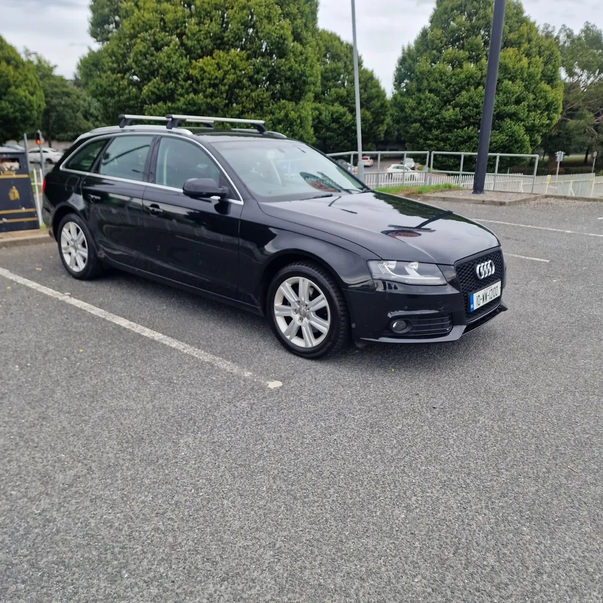 Audi A4 2010 - Image 1
