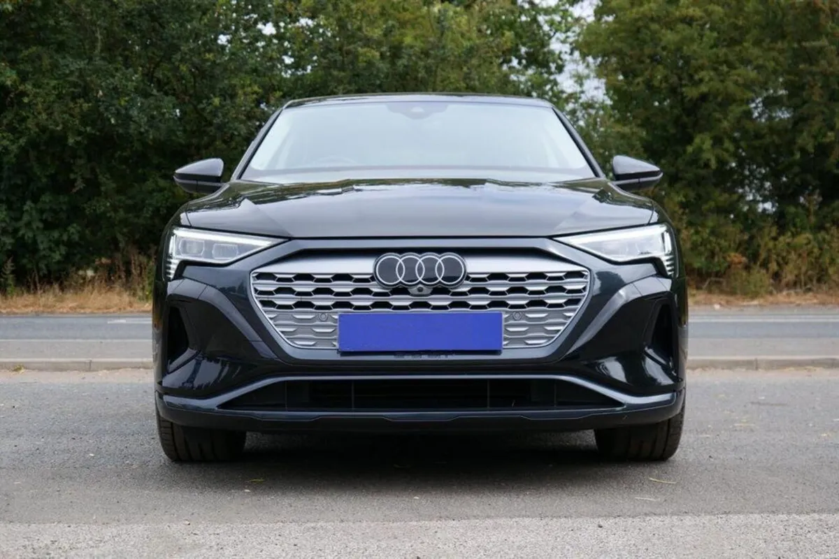 231 Audi Q8 e-tron 450Km Range - Image 3