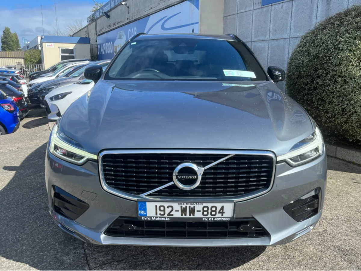 Volvo XC60 D4 R-DESIGN AUTOMATIC 2.0 DIESEL //HALF - Image 2