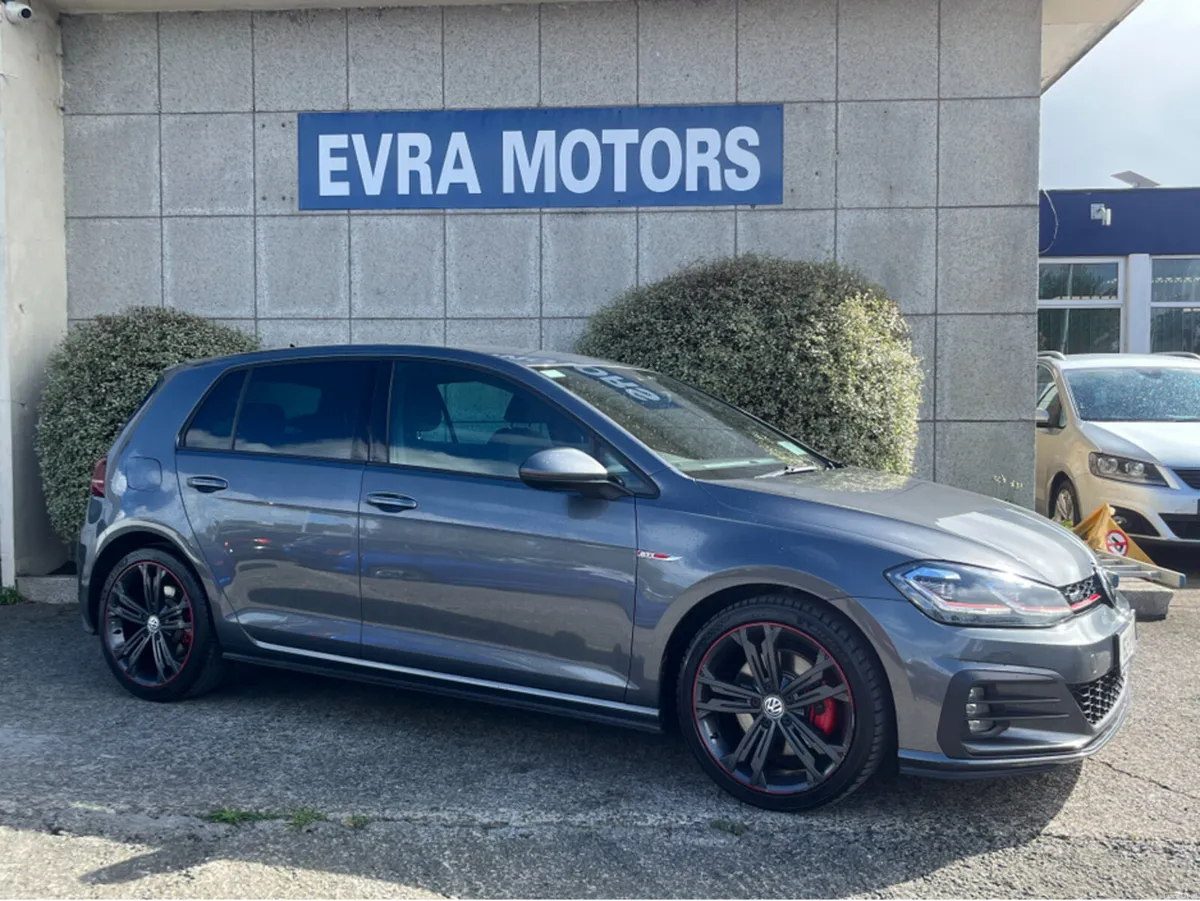 Volkswagen Golf GTI 7.5 AUTOMATIC 2.0 PETROL //SAT - Image 4