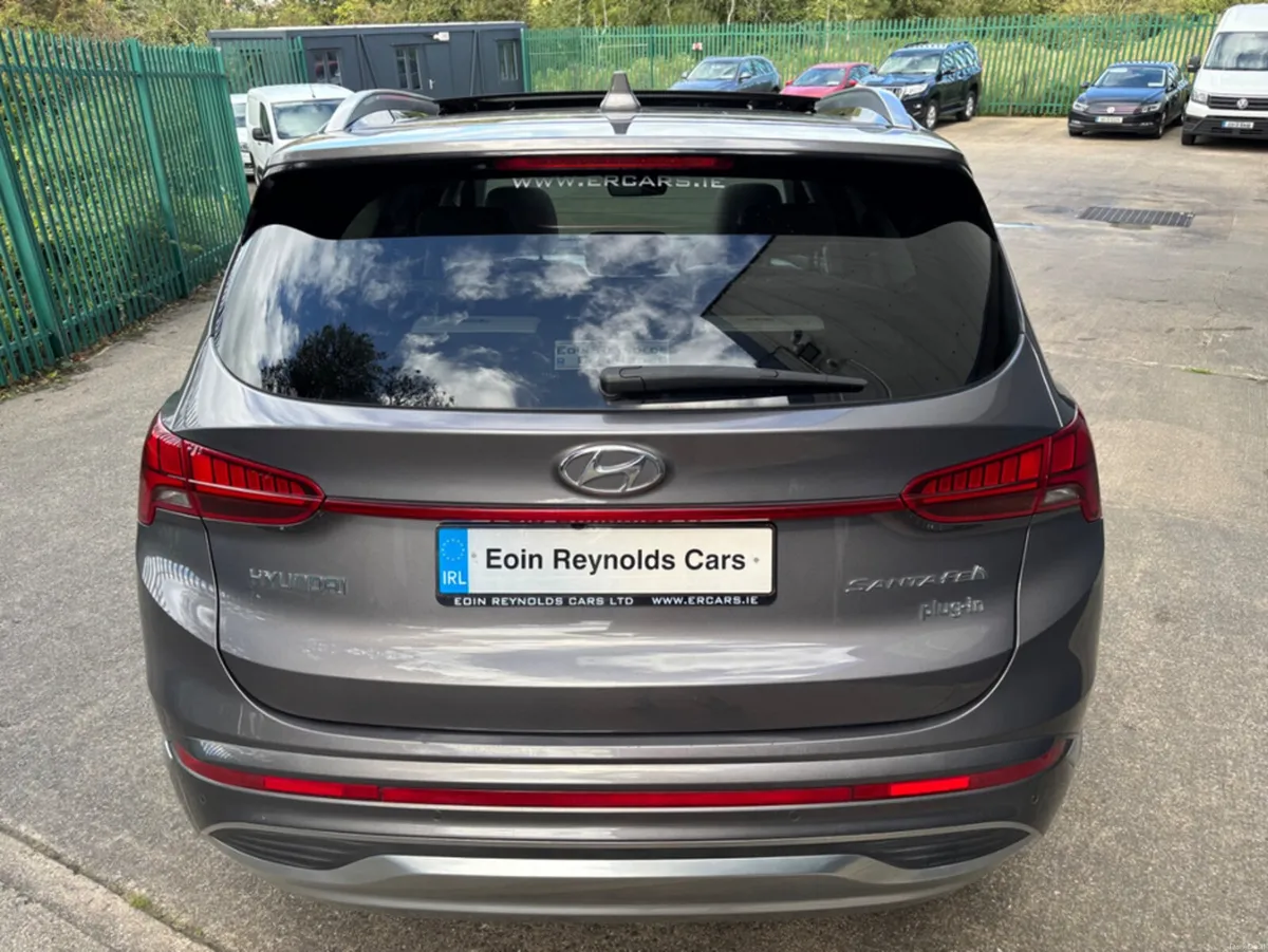 Hyundai Santa Fe 232 PREMIUM 7 SEAT PHEV AUTO FULL - Image 5