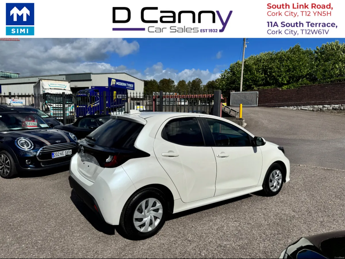 Toyota Yaris 1.0 Petrol Automatic - Image 3
