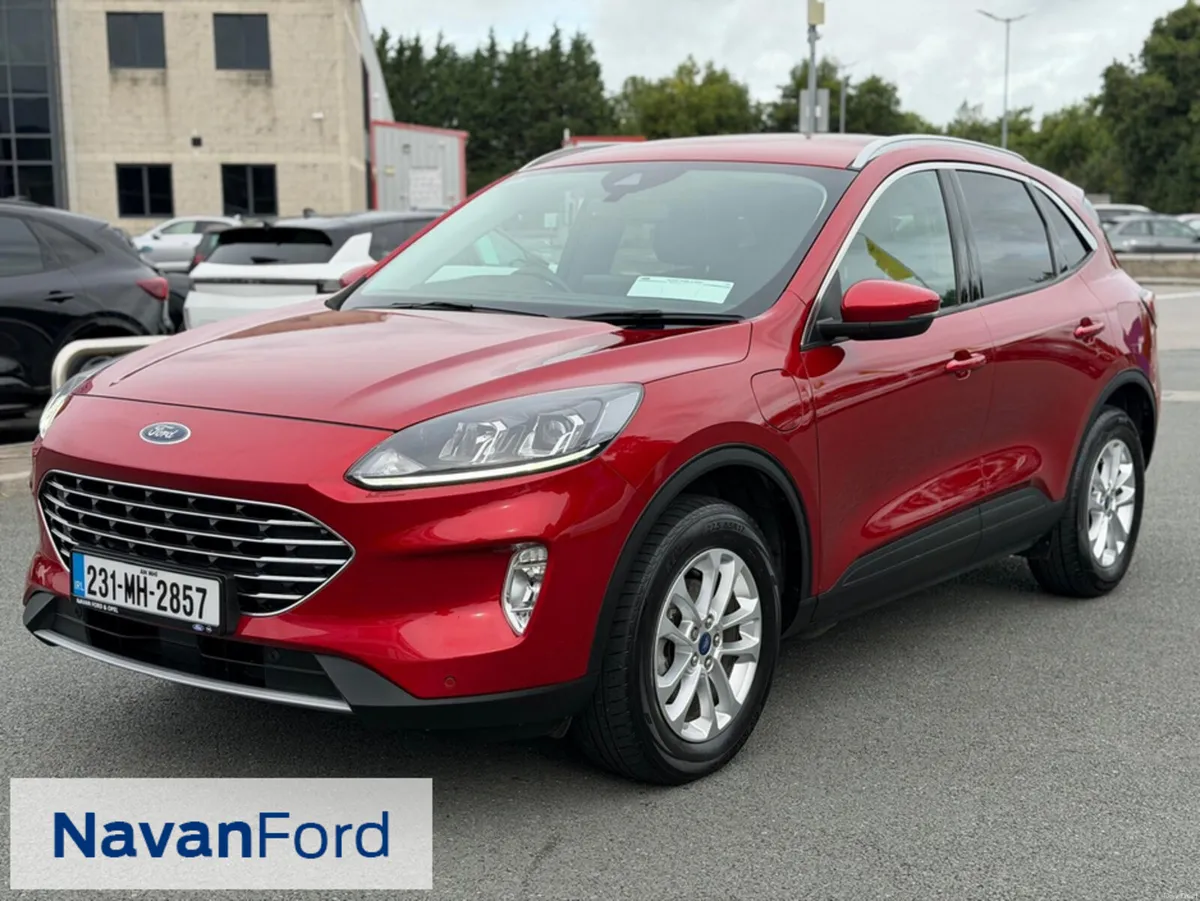 Ford Kuga Titanium 2.5 Plug-in Hybrid 225Ps - Image 2