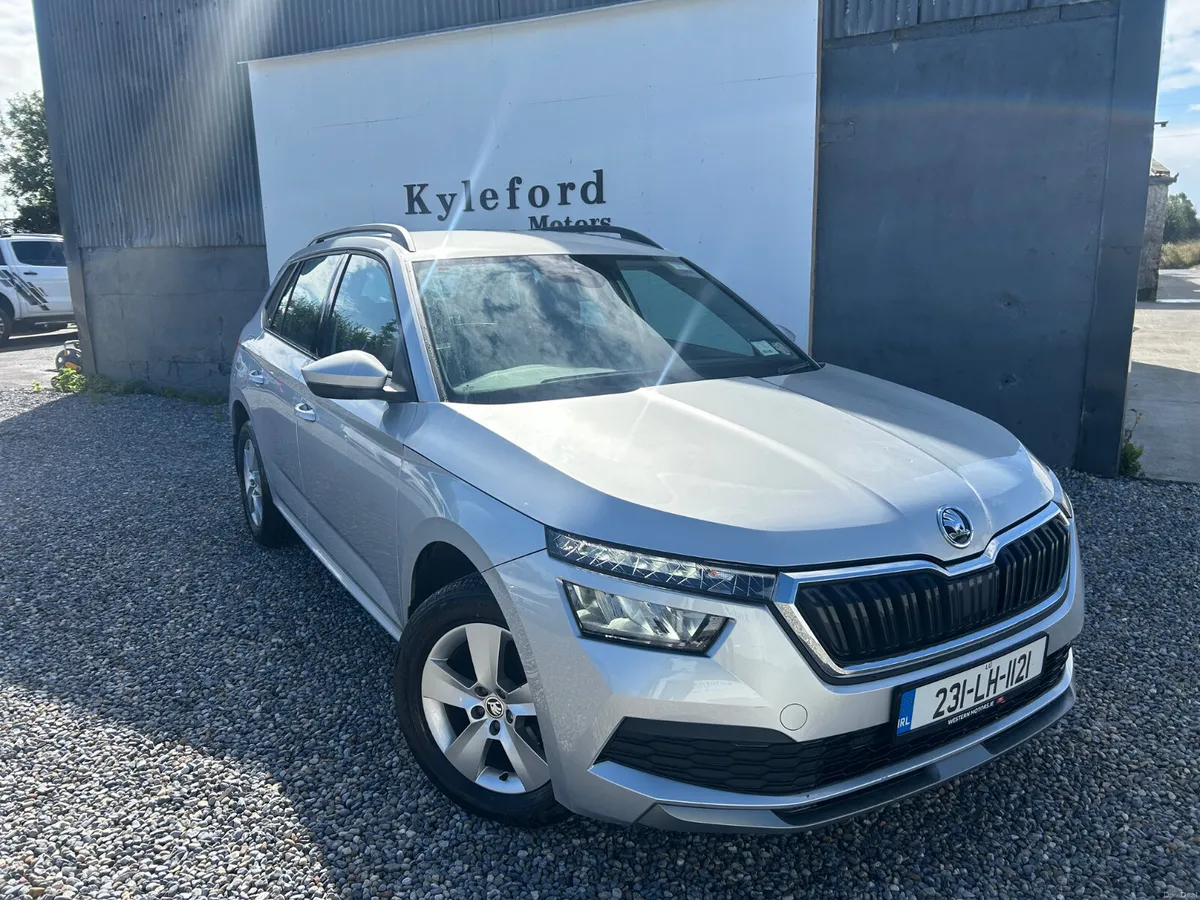 🚘🔥 2023 SKODA KAMIQ 1.0 TSI PETROL 🔥🚘 - Image 5