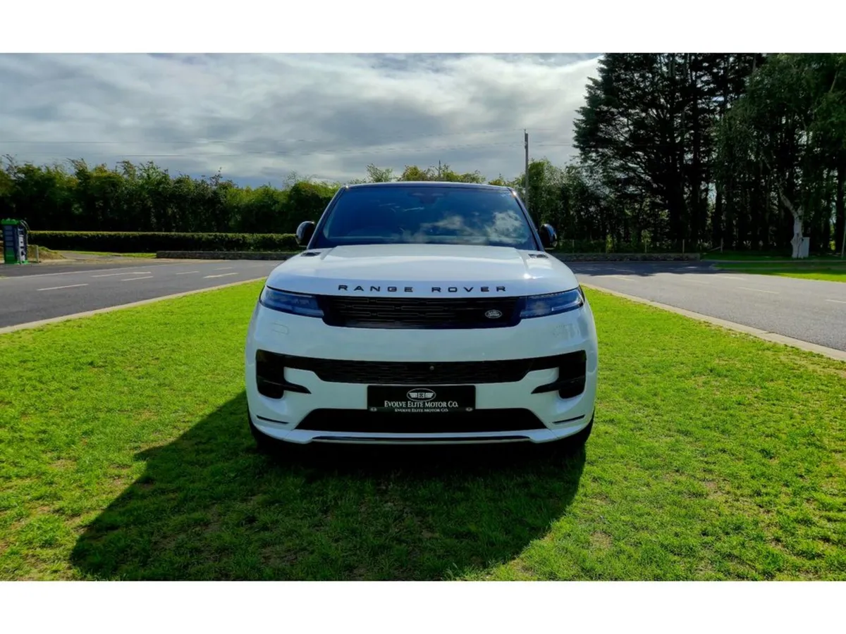Land Rover Range Rover Sport DYNAMIC SE - Image 4