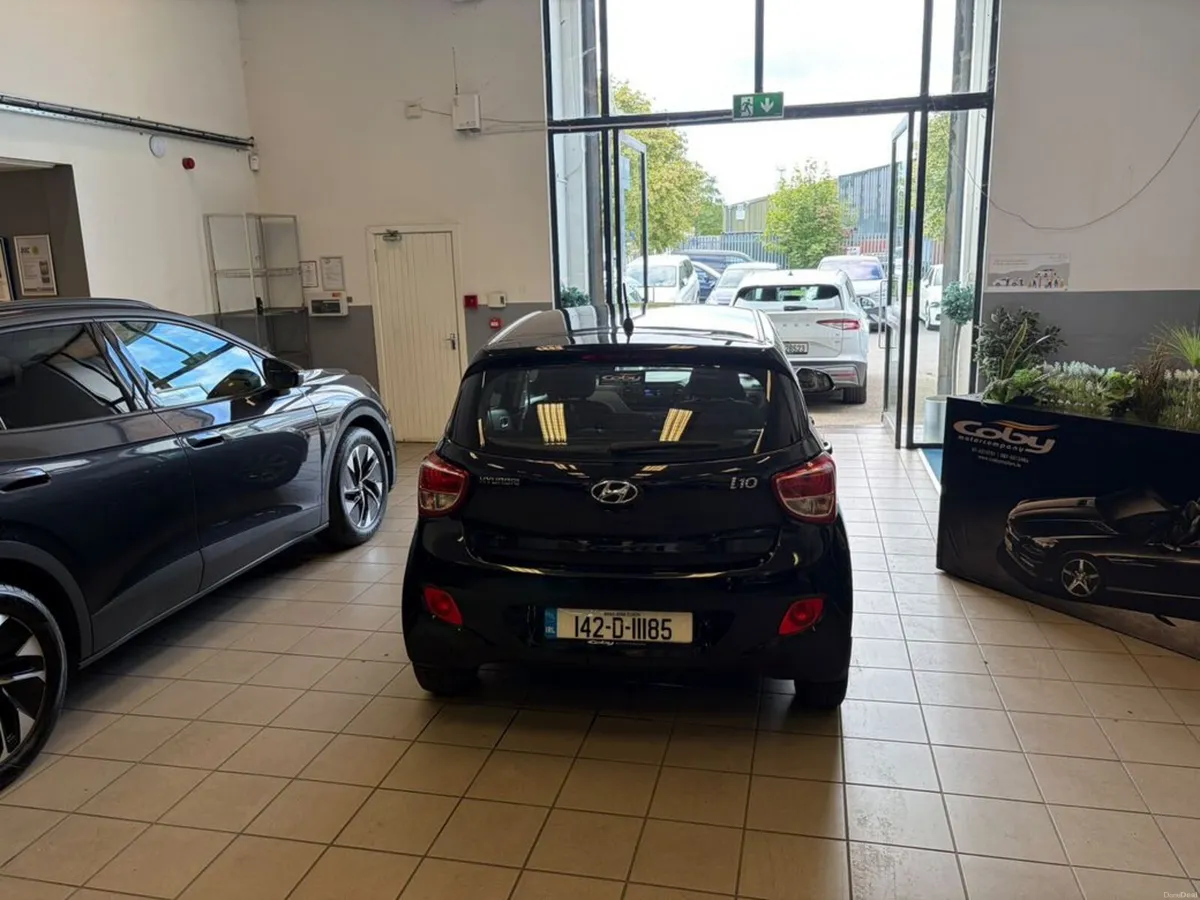 Hyundai i10 1.0 Deluxe Auto 4DR. Irish Car, NCT & - Image 5