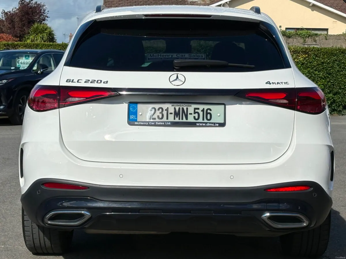 Mercedes-Benz GLC 220D 4matic AMG Line Plus *New M - Image 6