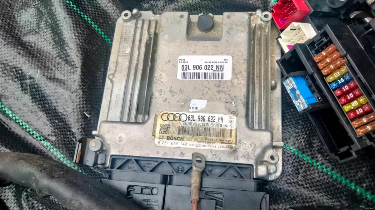 Red B8 Audi A4 Parts 6sp Gearbox 2.0 Diesel - Image 6