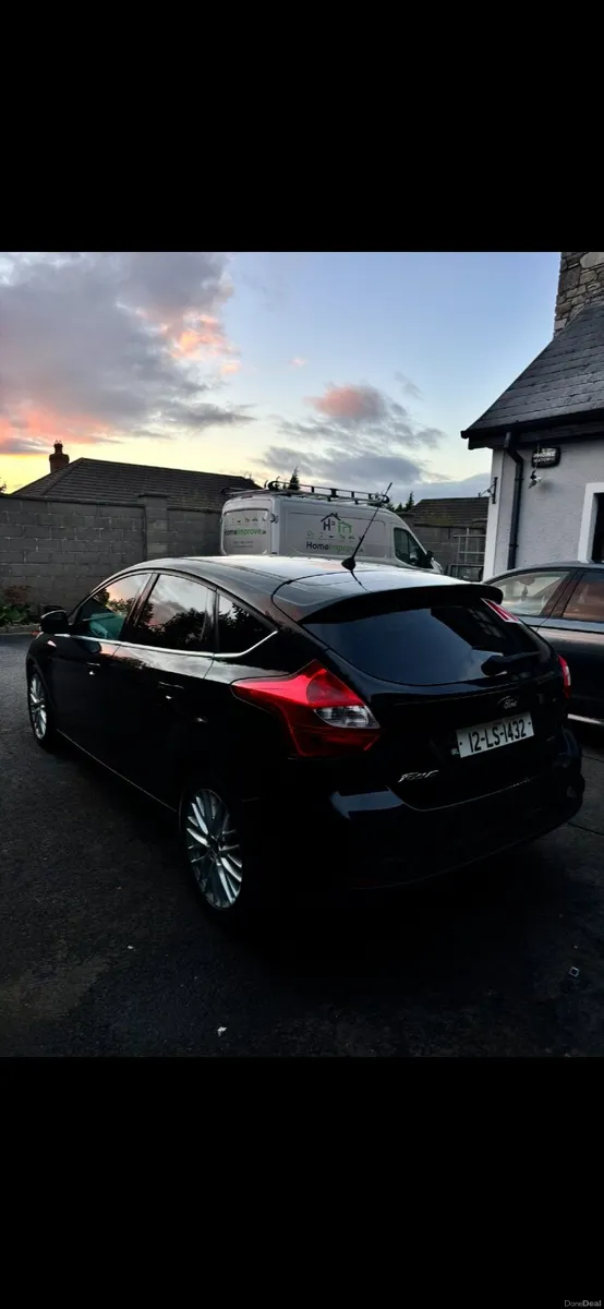 Ford Focus 2012 - Image 1