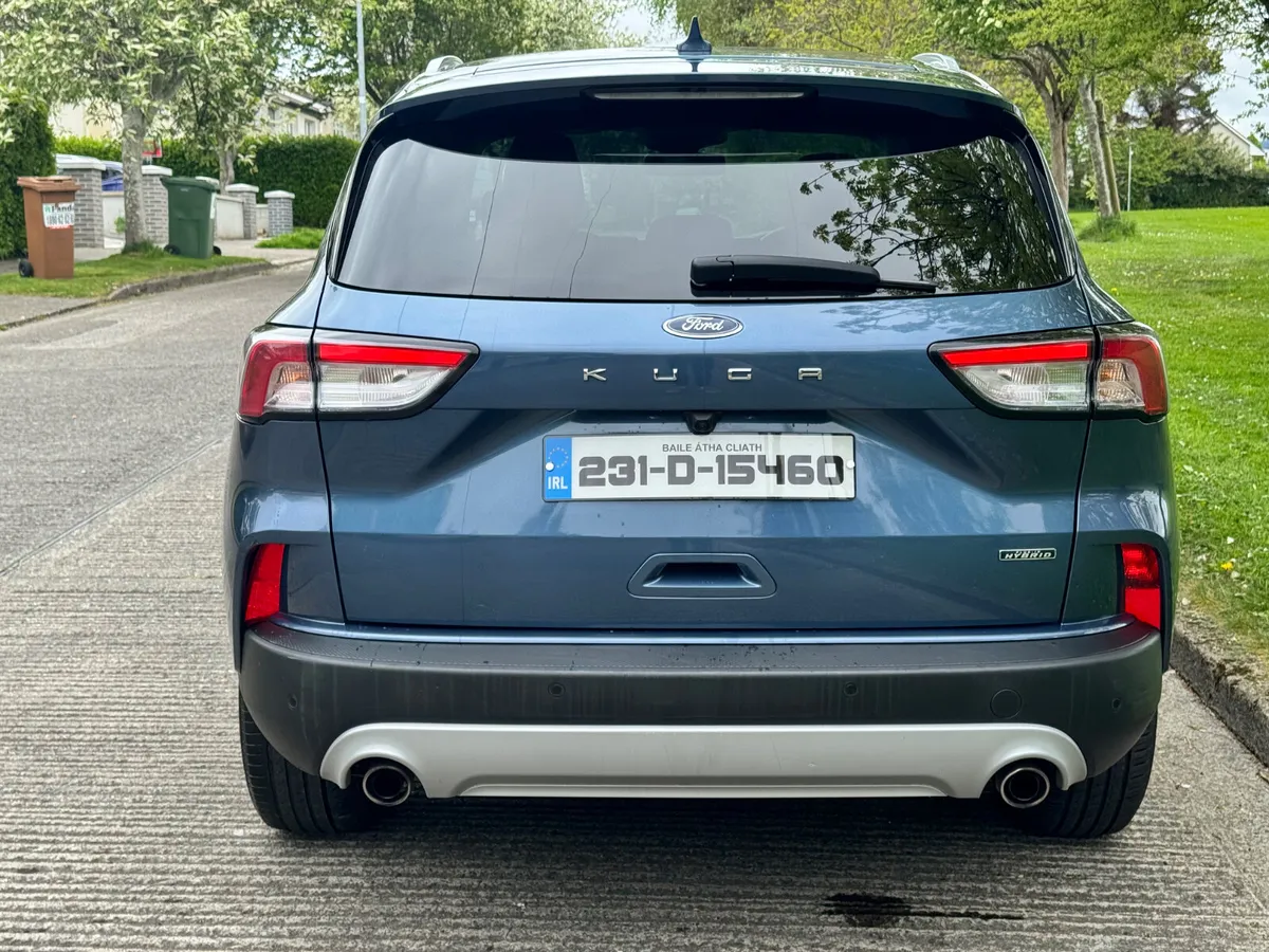 231 FORD KUGA TITANIUM 2.5 PETROL PHEV - Image 4