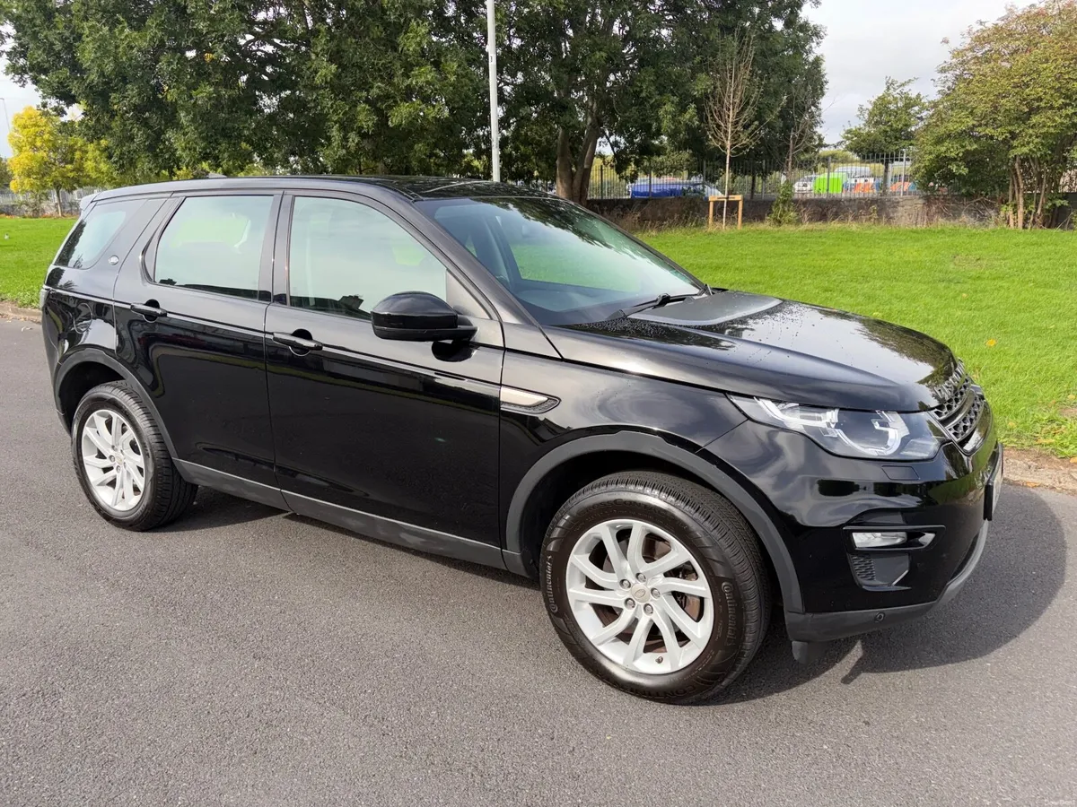 Land Rover Discovery Sport 2019 - Image 2