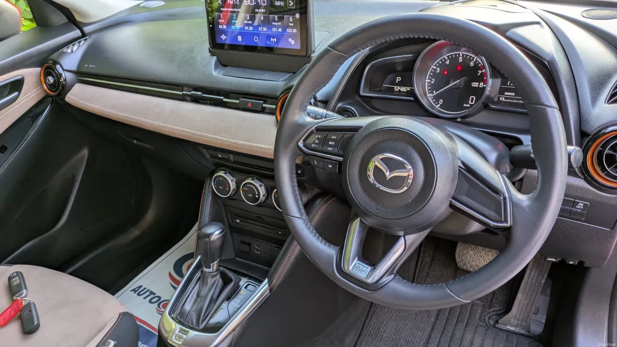 Low Mileage TopSpec Luxury Mazda 2 1.3 Auto, 2017 - Image 4