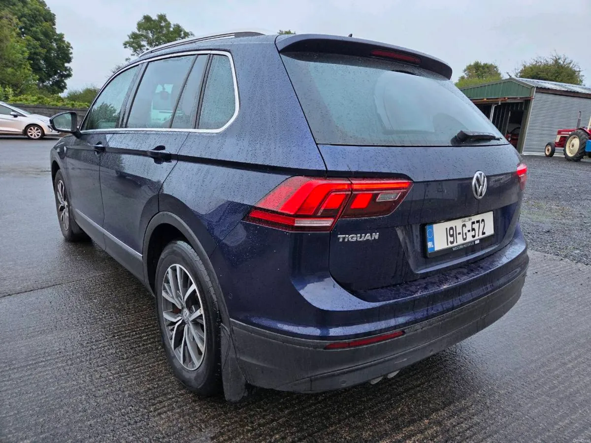 VW Tiguan - Image 2