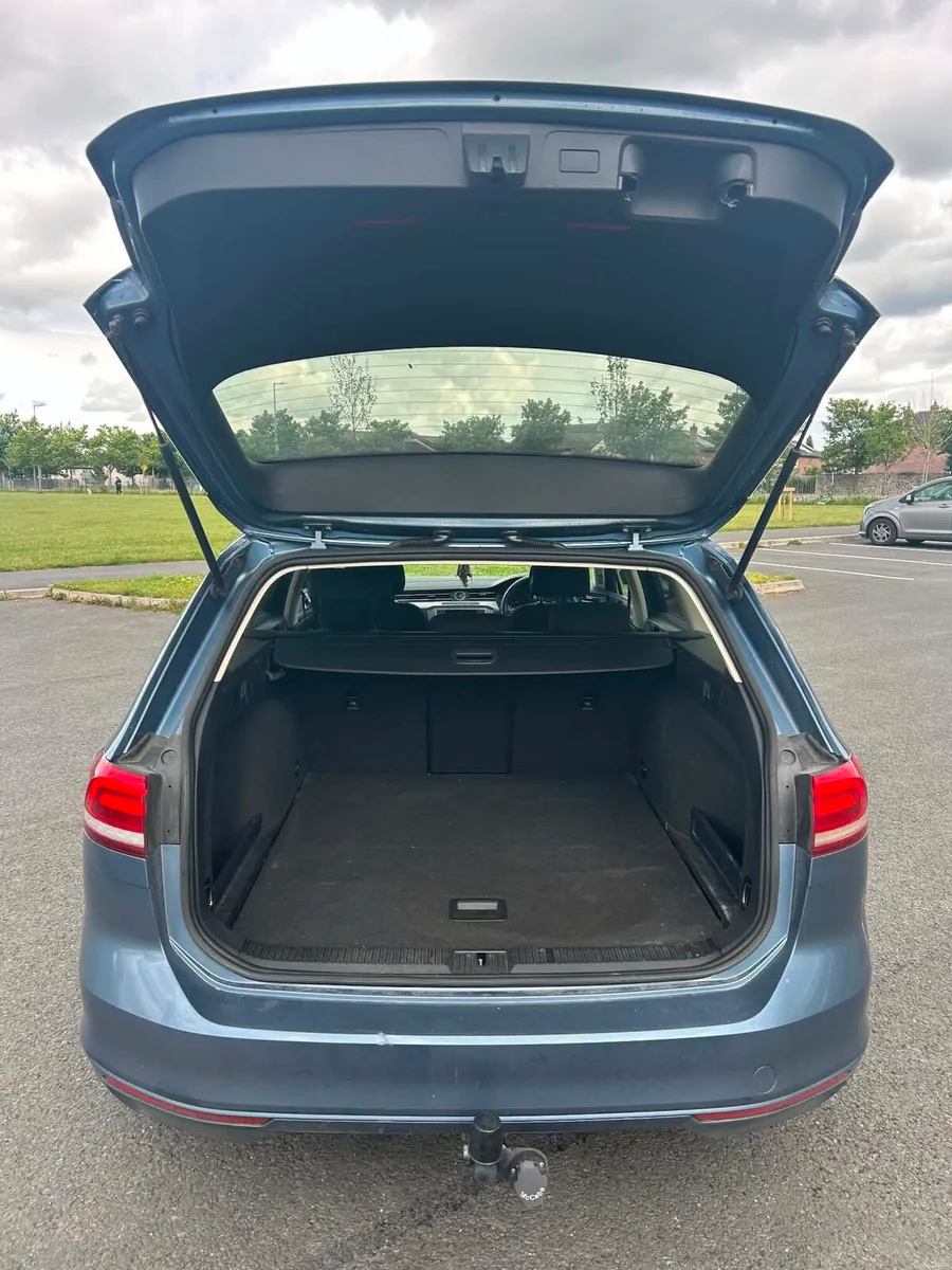 Vw Passat B8 - Image 5