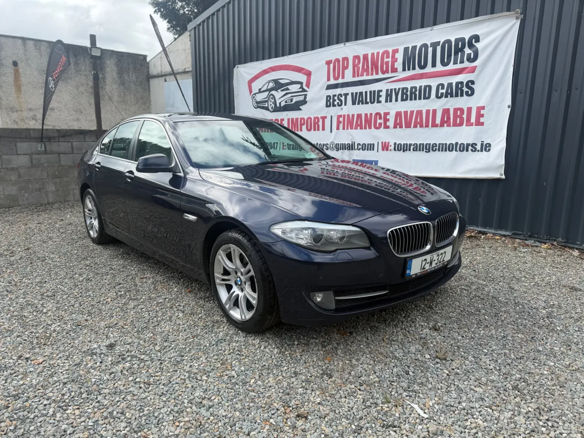 BMW 5-Series 2012 - Image 1