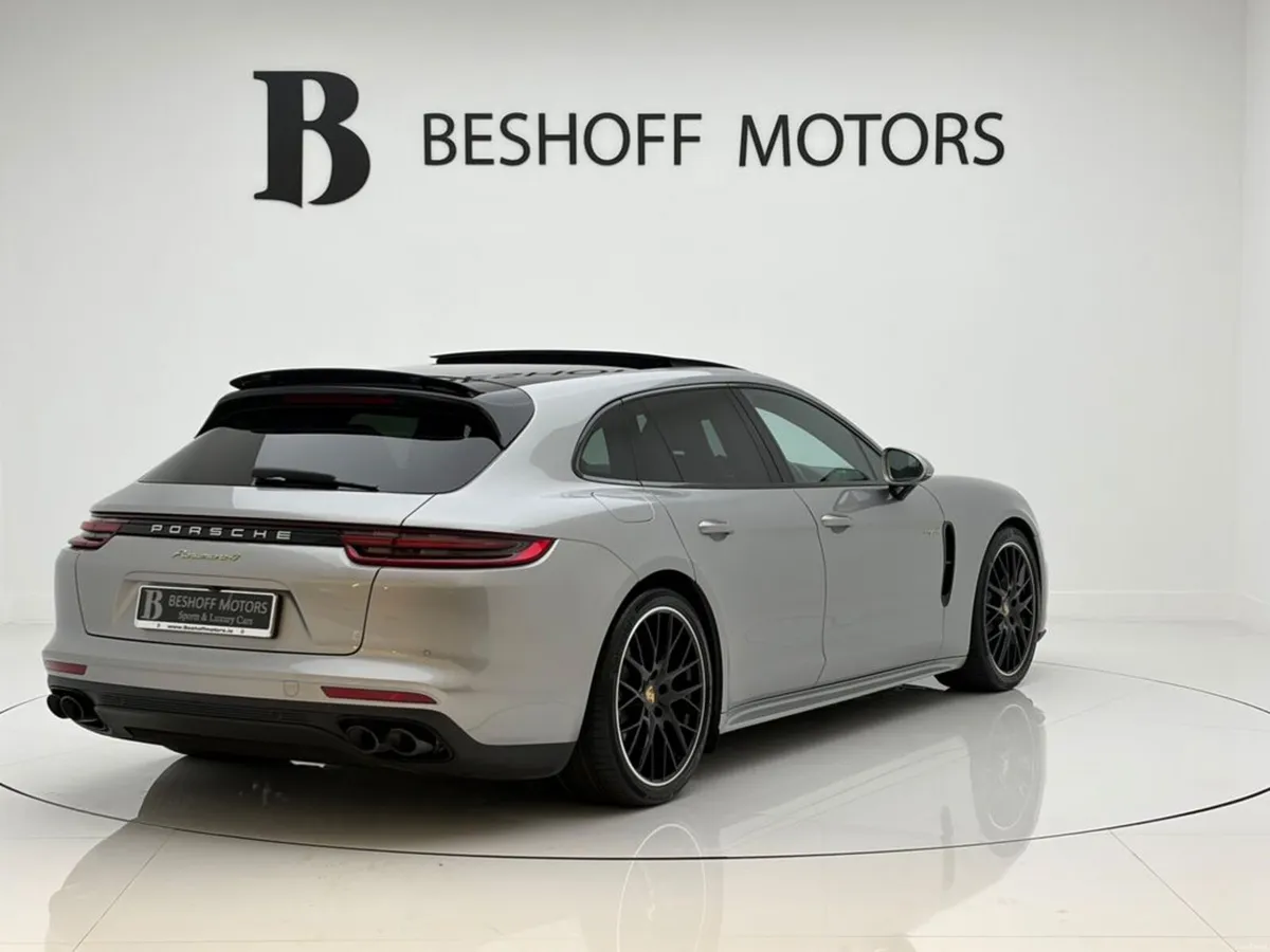 Porsche Panamera 4 E-HYBRID SPORT TURISMO=LOW MILE - Image 5