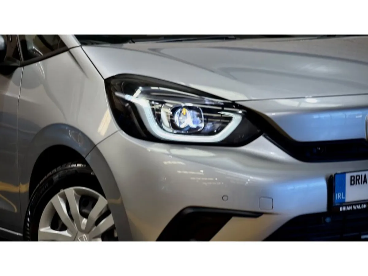 Honda Fit EHEV - Image 2