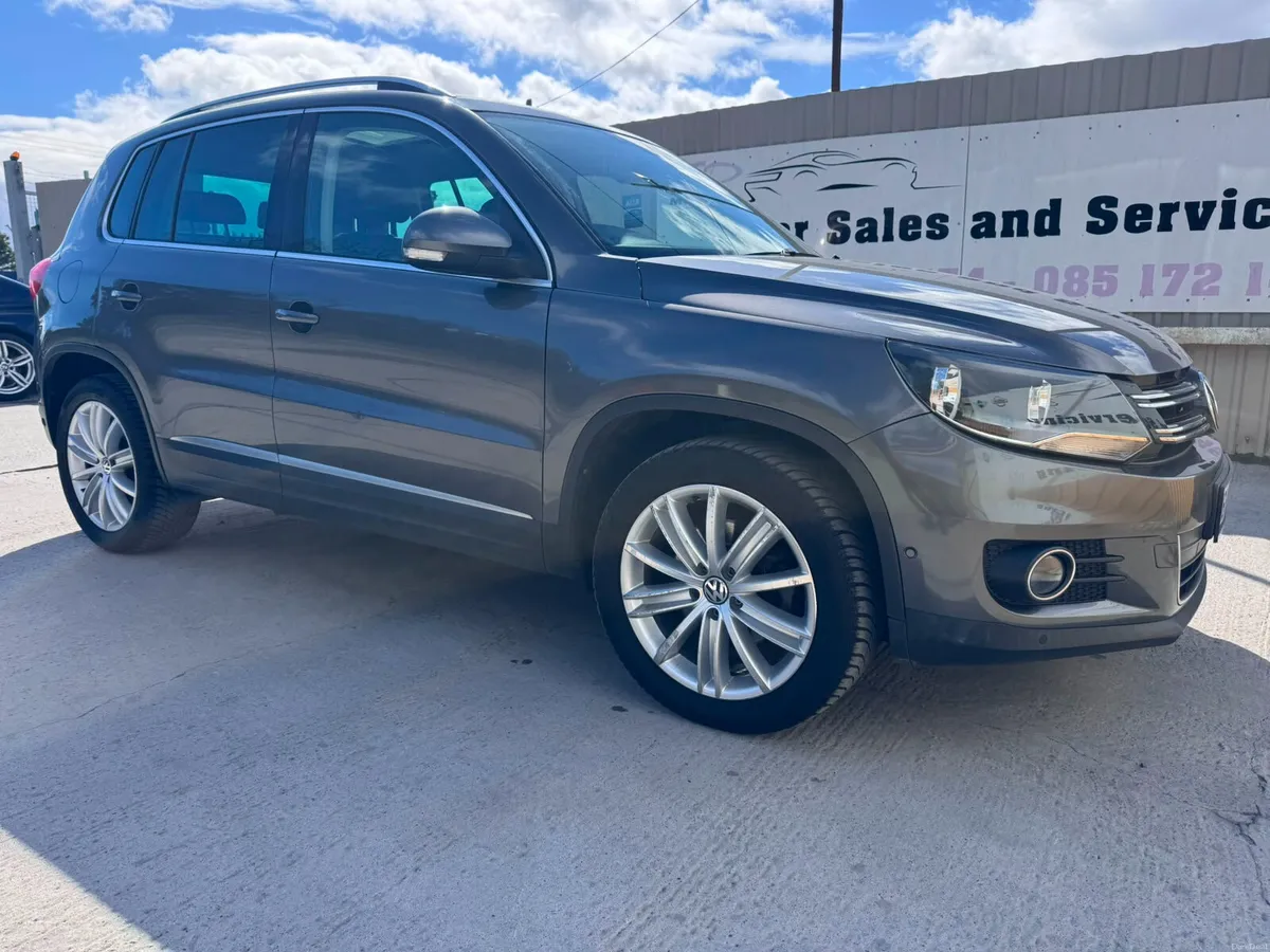 161 VW Tiguan 2.0TDI Sport Low Miles Warranty - Image 3