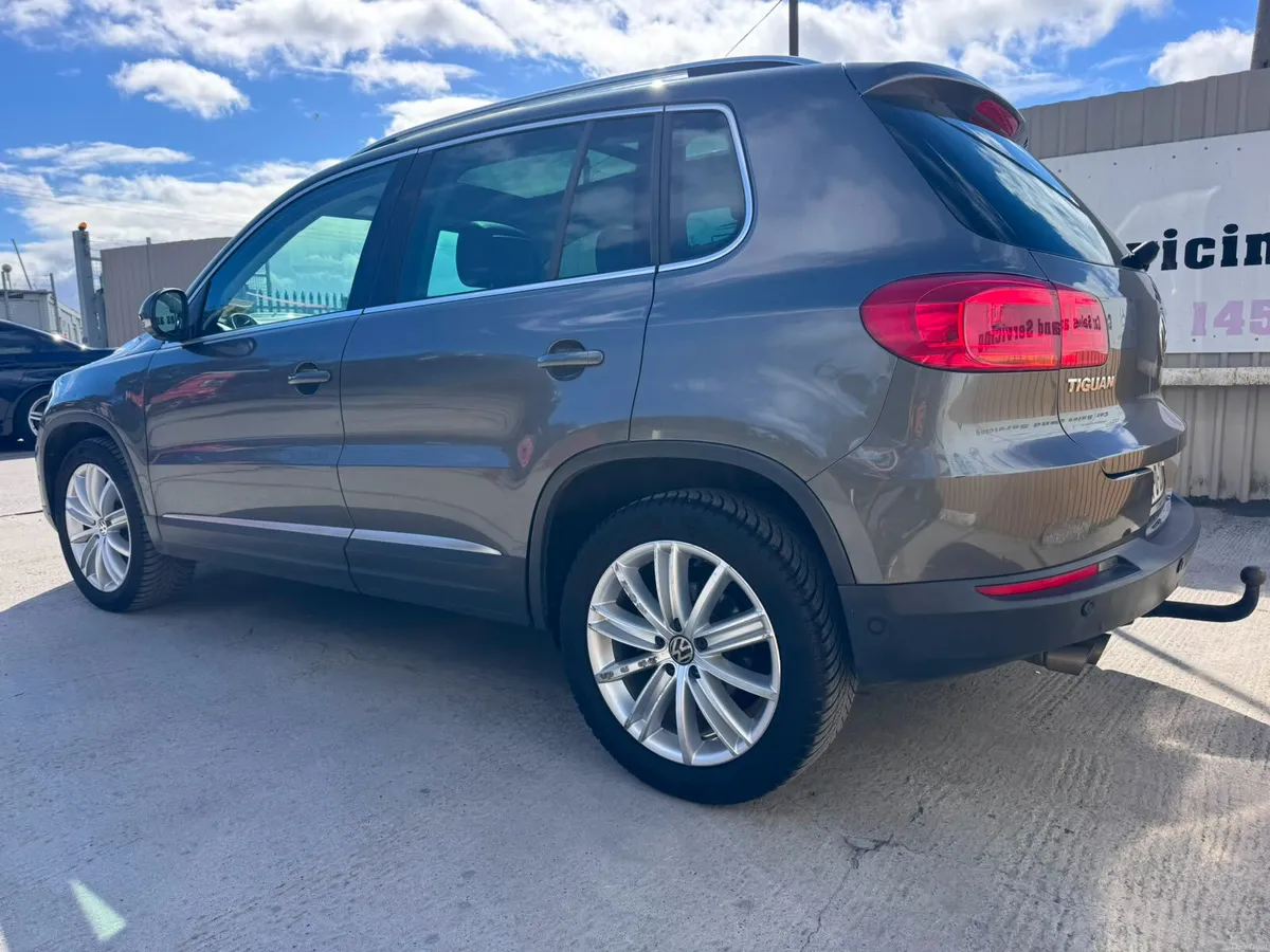 161 VW Tiguan 2.0TDI Sport Low Miles Warranty - Image 6