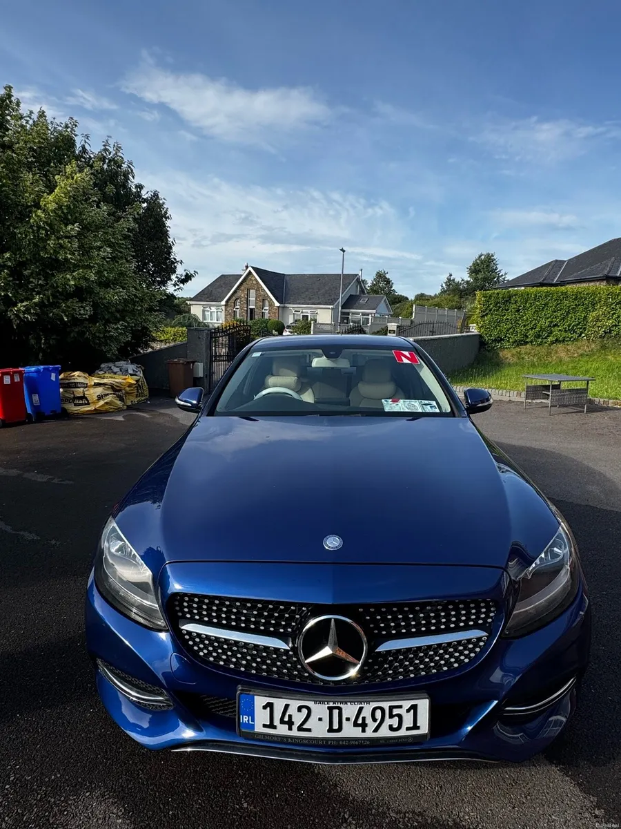 Car - Image 1