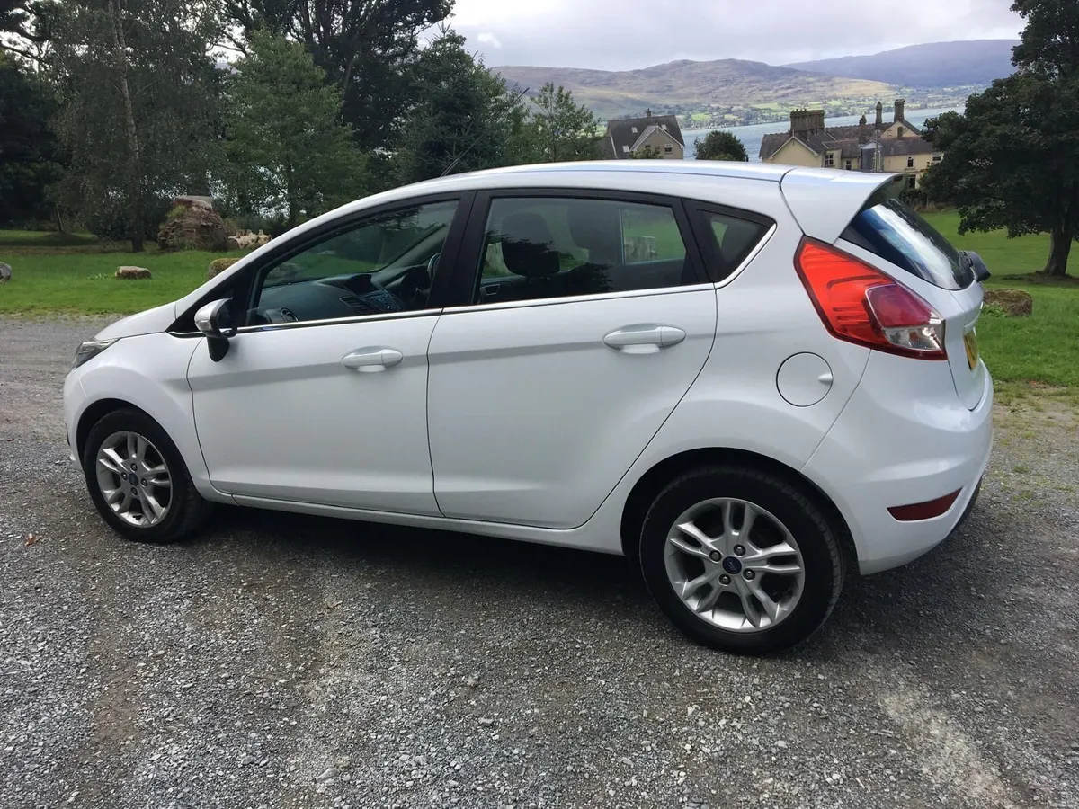 2016 Ford Fiesta Zetec 1.25 - Image 4