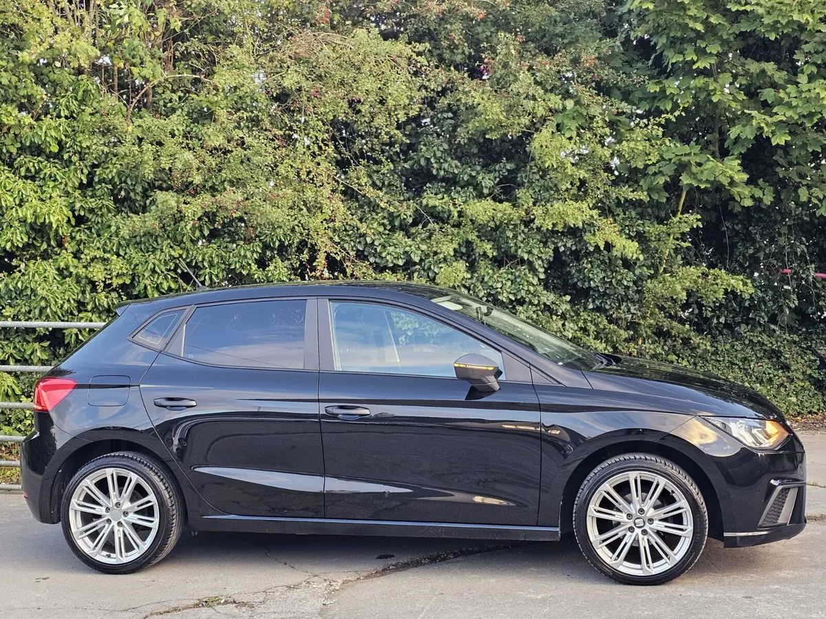€10900SEAT Ibiza 2019 petrol ⛽️ 1.0L manual €10900 - Image 6