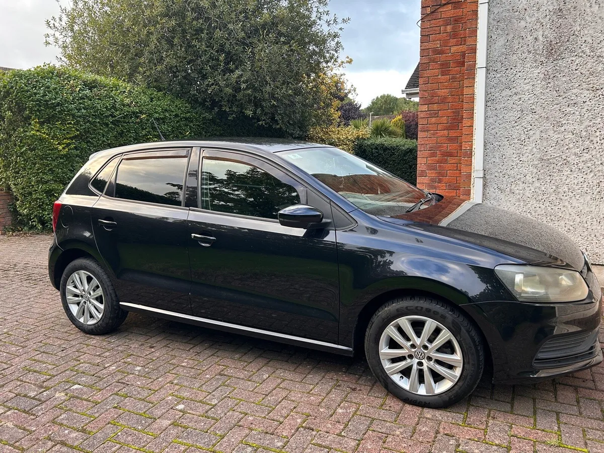 Volkswagen Polo 2012 1.2L - Image 2
