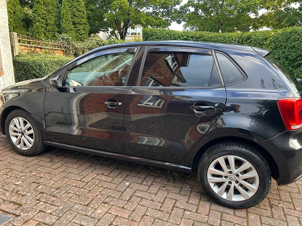 Volkswagen Polo 2012 1.2L - Image 3