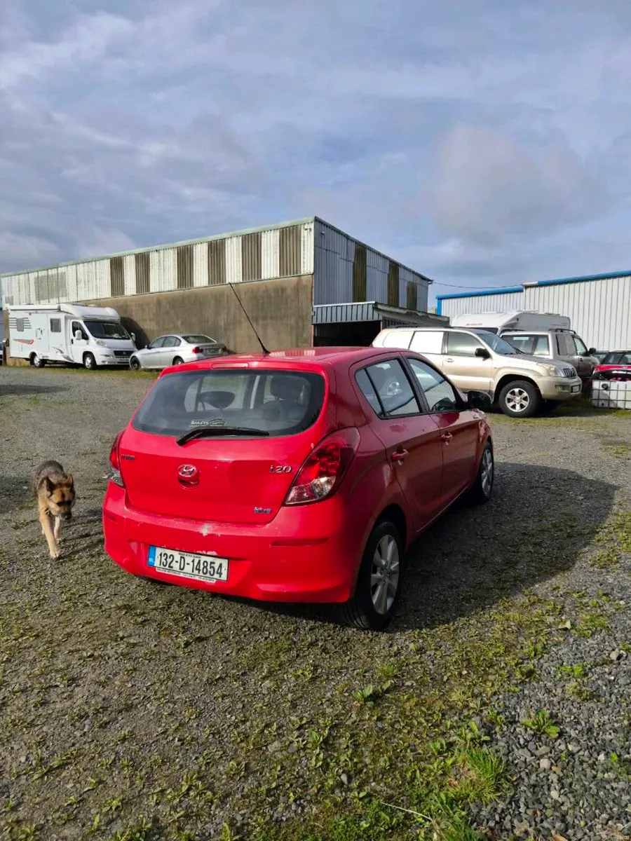 Hyundai i20 - Image 2