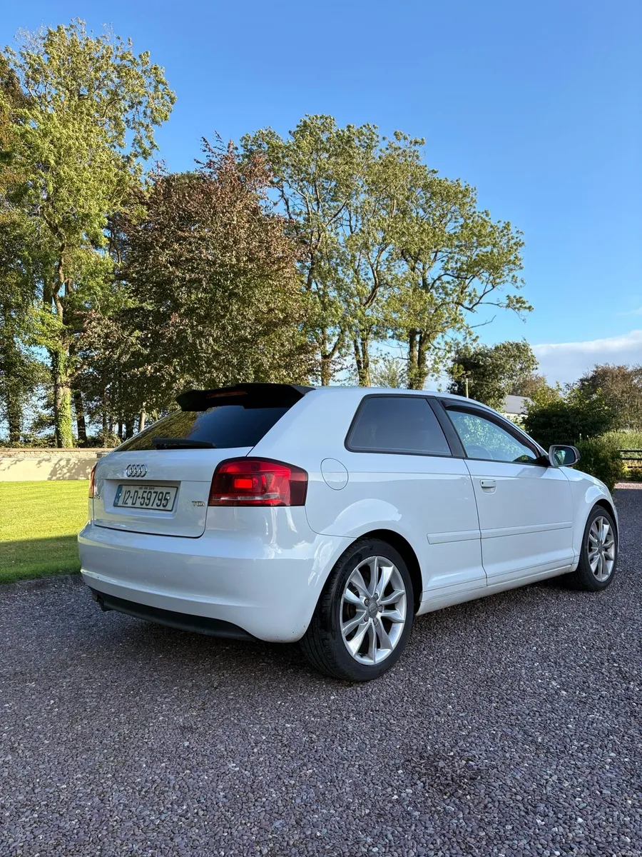 Audi A3 - 1.6 TDI SPORT - Image 2
