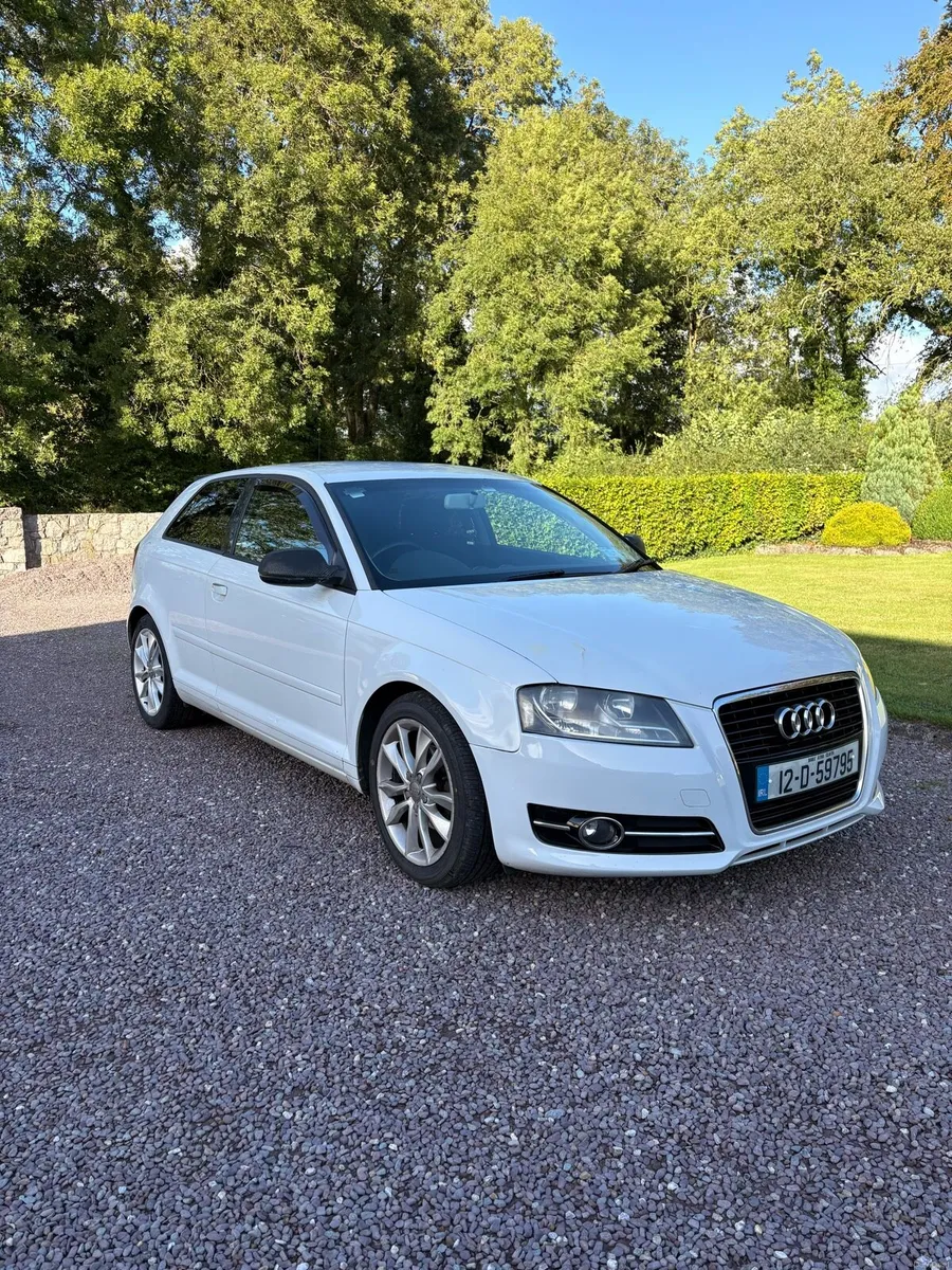 Audi A3 - 1.6 TDI SPORT - Image 1