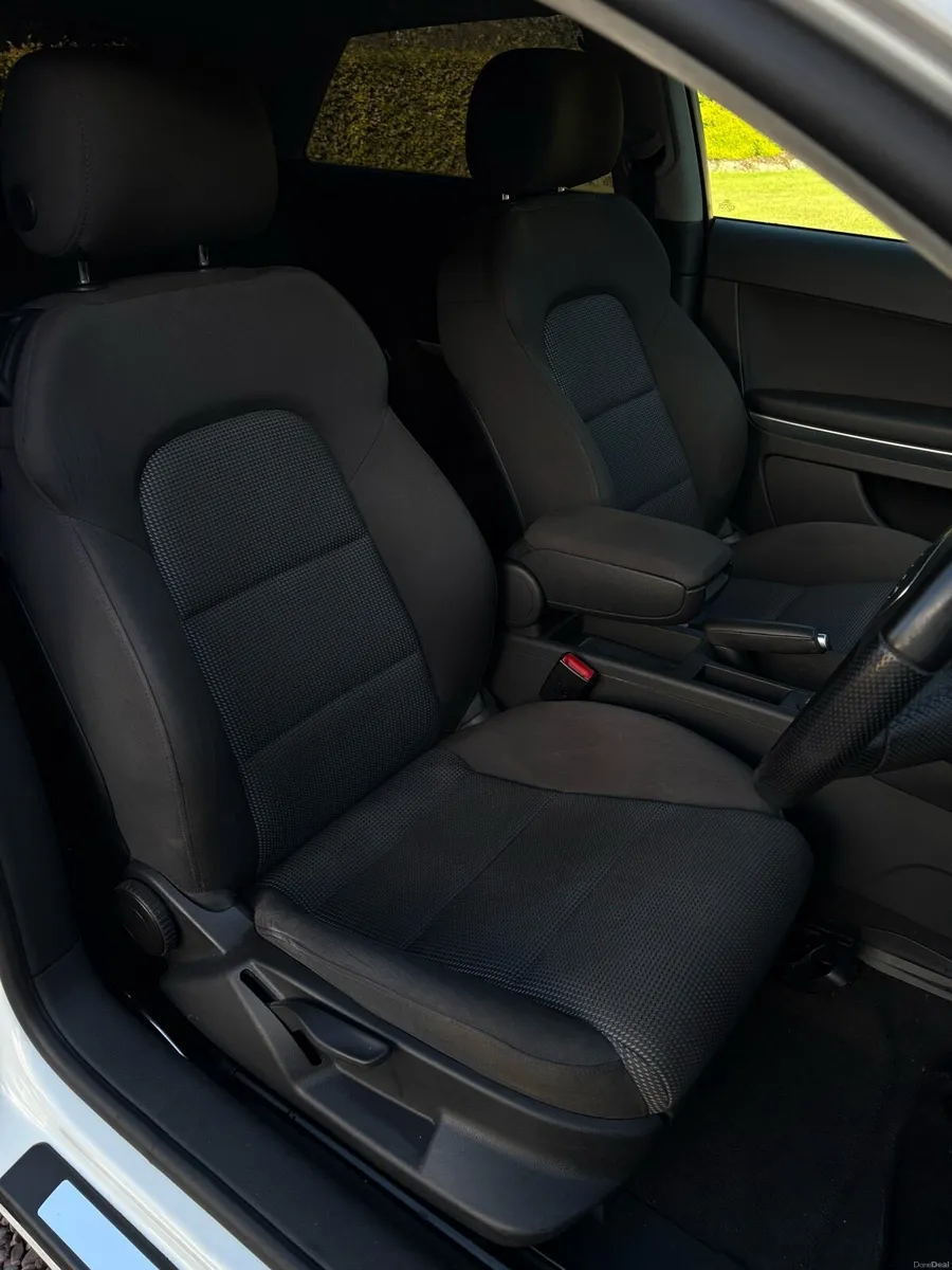 Audi A3 - 1.6 TDI SPORT - Image 4