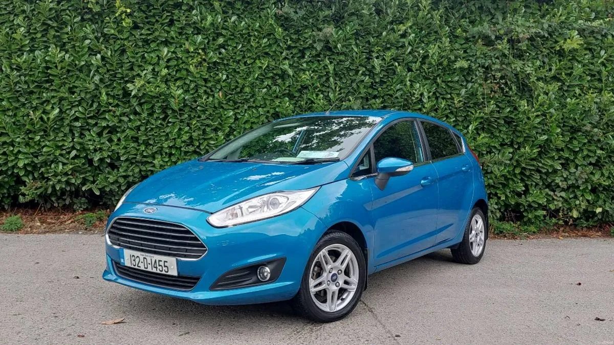 2013 FORD FIESTA 1.25 TITANIUM LOW KMS - Image 1