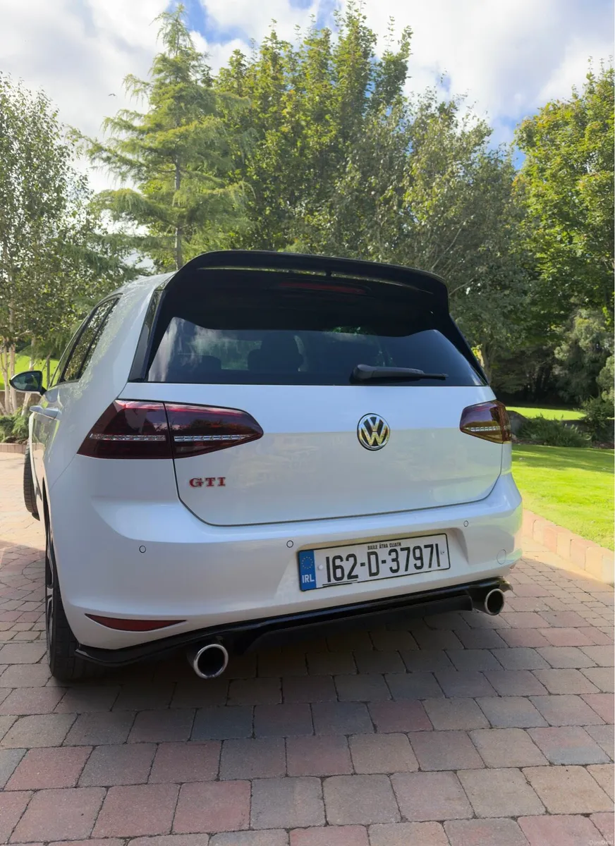 Volkswagen Golf Gti Clubsport 40 Street Edition - Image 3
