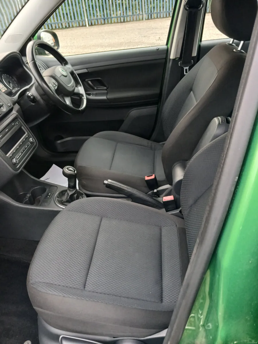 Skoda Fabia 2011 1.2 Tsi - Image 4